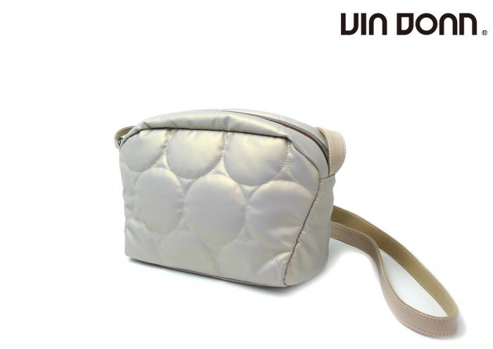 VIA DOAN(ヴィアドアン) ショルダーバッグ
パロット　1276