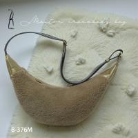 【本店企画／イビサ&逸品会12月6日より販売開始】RiikoModeリイコモード) ムートン三日月型バッグB-376M画像11