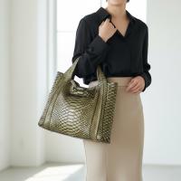 【カトレア本店Selection】VIA DOAN(ヴィアドアン) Antique python アンティークパイソン A4トートバッグ4714画像11