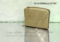 【カトレア本店Selection】FU-SI FERNALLE(フーシフェルナーレ)
シルキーパイソン メタル加工ラウンド折財布　67743

